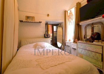 camera da letto p1 - Quadrilocale via gioberti 26, Badalucco - foto 28