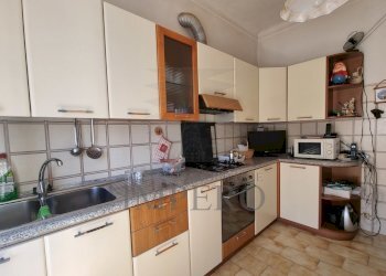 cucina - Casa indipendente Via Madonna delle Virtú 10, Ventimiglia - foto 13