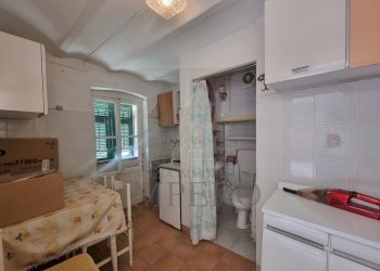 cucina e bagno - Casa indipendente Via Madonna delle Virtú 10, Ventimiglia - foto 20