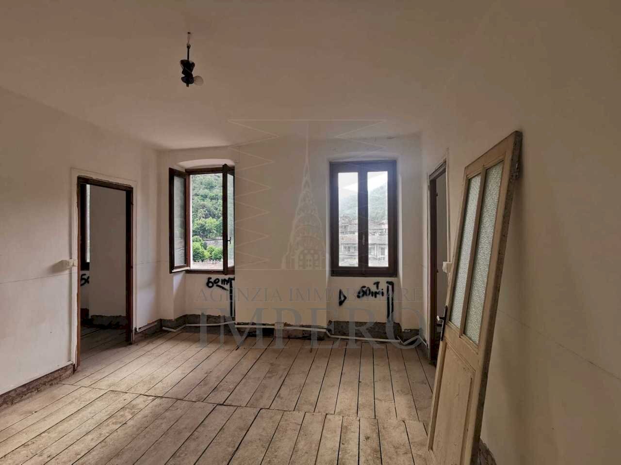 camera - Trilocale Via Nuova 10, Isolabona - foto 3