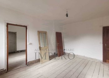 camera - Trilocale Via Nuova 10, Isolabona - foto 6