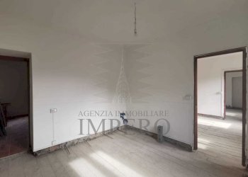 camera - Trilocale Via Nuova 10, Isolabona - foto 11