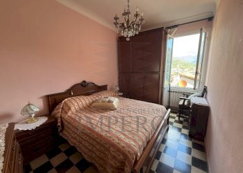 camera da letto - Apartment Via Rocca 3, Dolceacqua - photo 4