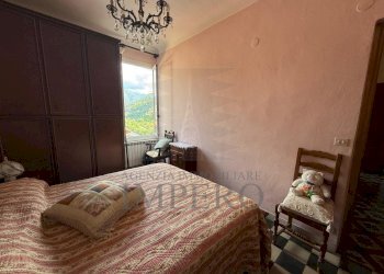 camera da letto - Apartment Via Rocca 3, Dolceacqua - photo 5