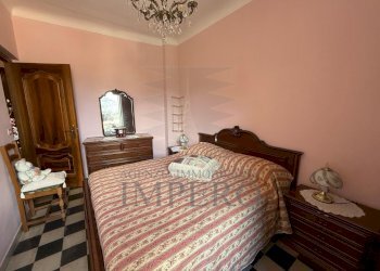 camera da letto - Apartment Via Rocca 3, Dolceacqua - photo 6