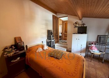 camera da letto - Apartment Via Rocca 3, Dolceacqua - photo 8