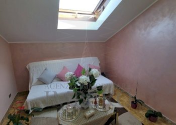 salotto (2).jpg - Porzione di casa Frazione Varase 31, Ventimiglia - foto 9