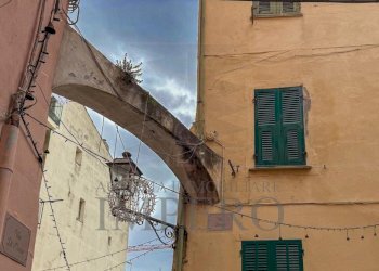 WhatsApp Image 2025-03-24 at 10.13.21.jpeg - Trilocale Via di Mezzo 12, Bordighera - foto 11