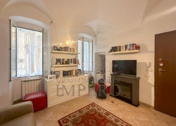 WhatsApp Image 2025-03-24 at 10.13.26.jpeg - Trilocale Via di Mezzo 12, Bordighera - foto 21