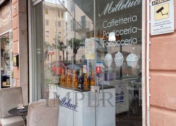 vetrina - Pasticceria Corso Italia 138, Bordighera - foto 1