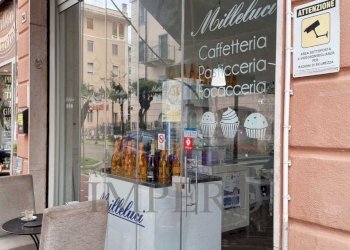 vetrina - Pasticceria Corso Italia 138, Bordighera - foto 9