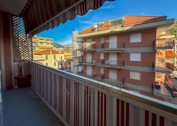 terrazzo - Appartamento Passaggio Trento Trieste 1A, Ventimiglia - foto 20