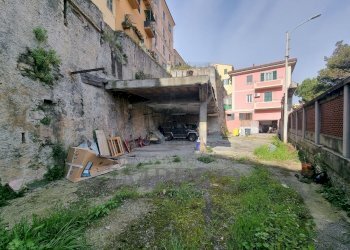 piazzale - Magazzino Via Giovanni Trossarelli 14, Ventimiglia - foto 6
