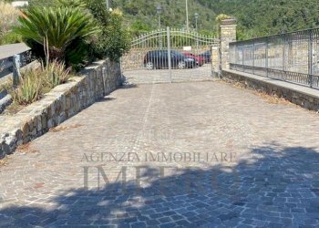 3 - Box Corso bernardo Leone, Seborga - foto 1