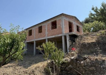 foto_15.jpg - Independent house Strada Boccone, Imperia - photo 1