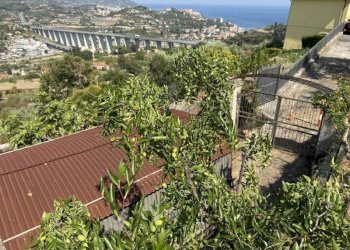 foto_3.jpg - Independent house Strada Boccone, Imperia - photo 3