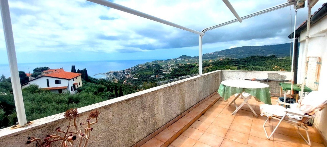 WhatsApp Image 2025-07-23 at 19.29.23.jpeg - Mansarda Strada del colle, Imperia - foto 2