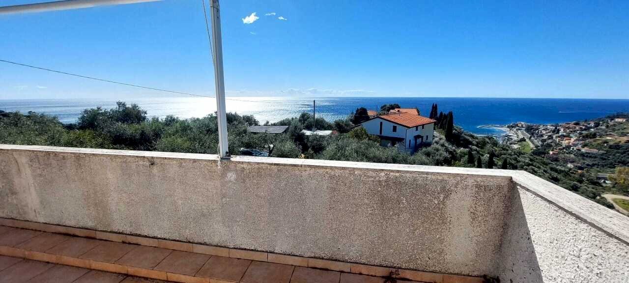 WhatsApp Image 2026-03-31 at 13.56.44.jpeg - Attic Strada del colle, Imperia - photo 1