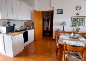 WhatsApp Image 2025-07-23 at 19.29.26 (1).jpeg - Mansarda Strada del colle, Imperia - foto 5