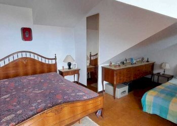 WhatsApp Image 2025-07-23 at 19.29.27.jpeg - Mansarda Strada del colle, Imperia - foto 12