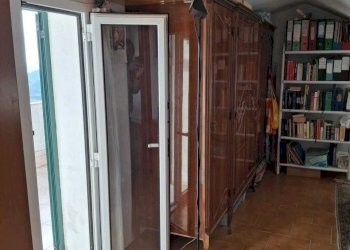 WhatsApp Image 2025-11-10 at 15.24.18 (2).jpeg - Mansarda Strada del colle, Imperia - foto 11