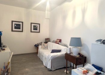 IMG_9910.jpg - Terratetto - Terracielo Via Diano Calderina, Imperia - foto 4