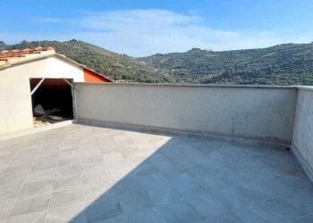 cd346473-d70e-4638-9dd1-86c8c823b350.jpg - Independent house Regione Peirè, Civezza - photo 4