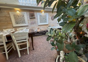 AC235_LERICI_VENDITA_ATTIVITA_COMMERCIALE (4).JPG - Ristorante Via Roma 14, Lerici - foto 3