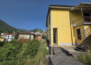 IN500_Indipendente bifamiliare in vendita con terr - Casa indipendente Strada Statale 1 65, Riccò del Golfo di Spezia - foto 3