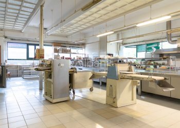 vendita_locale_commerciale_AC234 (13).jpg - Pasticceria Via Provinciale Piana, Vezzano Ligure - foto 10