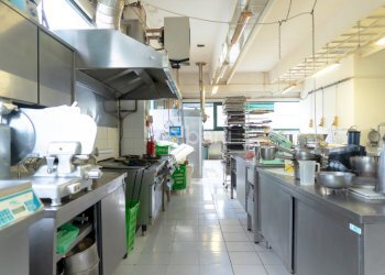 vendita_locale_commerciale_AC234 (15).jpg - Pasticceria Via Provinciale Piana, Vezzano Ligure - foto 12