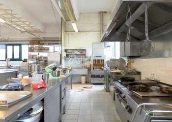 vendita_locale_commerciale_AC234 (16).jpg - Pasticceria Via Provinciale Piana, Vezzano Ligure - foto 13