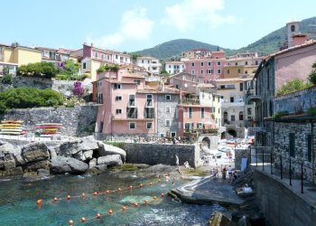 LE2035_TELLARO_SCHIERA_VISTA_MARE (2).jpg - Villa a Schiera Località Fiascherino 7, Lerici - foto 1