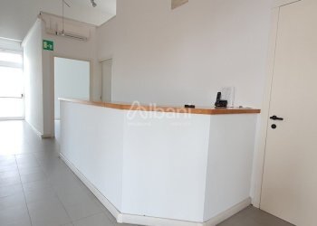 AFF492_uffici_affitto_laspezia_est_ristrutturati_ - Office La Spezia - photo 2