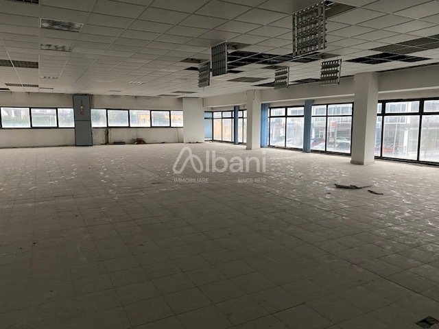 AFF491_AFFITTASI_FONDO_COMMERCIALE_AULLA (7).jpg - Capannone Aulla - foto 2