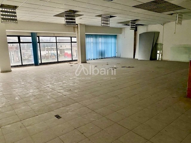 AFF491_AFFITTASI_FONDO_COMMERCIALE_AULLA (2).jpg - Capannone Aulla - foto 3