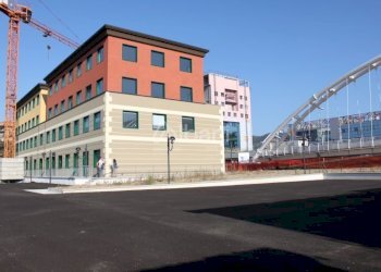 AFF514_Appartamento uso ufficio in affitto La Spez - Office La Spezia - photo 13