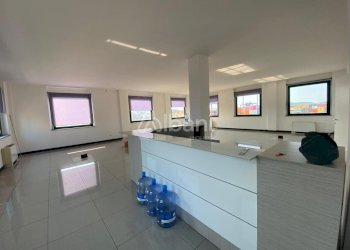 AFF514_Appartamento uso ufficio in affitto La Spez - Office La Spezia - photo 11