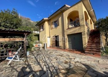 IN185_villa bifamiliare in vendita con terreno box - Independent house Via Monticello 59, Sarzana - photo 2