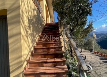 IN185_villa bifamiliare in vendita con terreno box - Independent house Via Monticello 59, Sarzana - photo 8