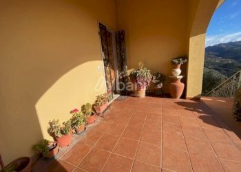 IN185_villa bifamiliare in vendita con terreno box - Independent house Via Monticello 59, Sarzana - photo 12