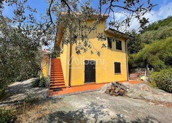 IN185_villa bifamiliare in vendita su due livelli - Independent house Via Monticello 59, Sarzana - photo 22