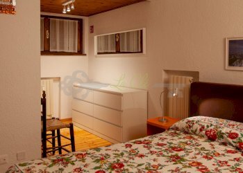 AFFITTO VERRAND - CAMERA INFERIORE - Apartment Prè-Saint-Didier - photo 12