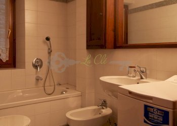 BAGNO CON VASCA - Quadrilocale Prè-Saint-Didier - foto 8