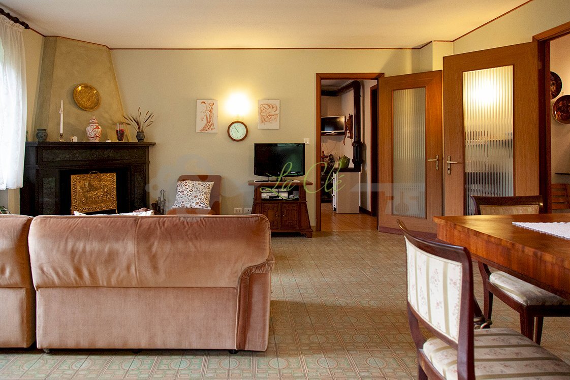 VENDITA LA SALLE: salone - Villetta La Salle - foto 3