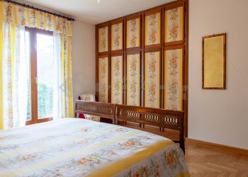 VENDITA LA SALLE: camera matrimoniale - Small Villa La Salle - photo 8