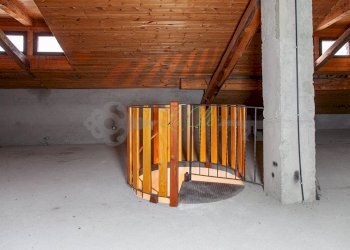 VENDITA LA SALLE: sottotetto - Small Villa La Salle - photo 13