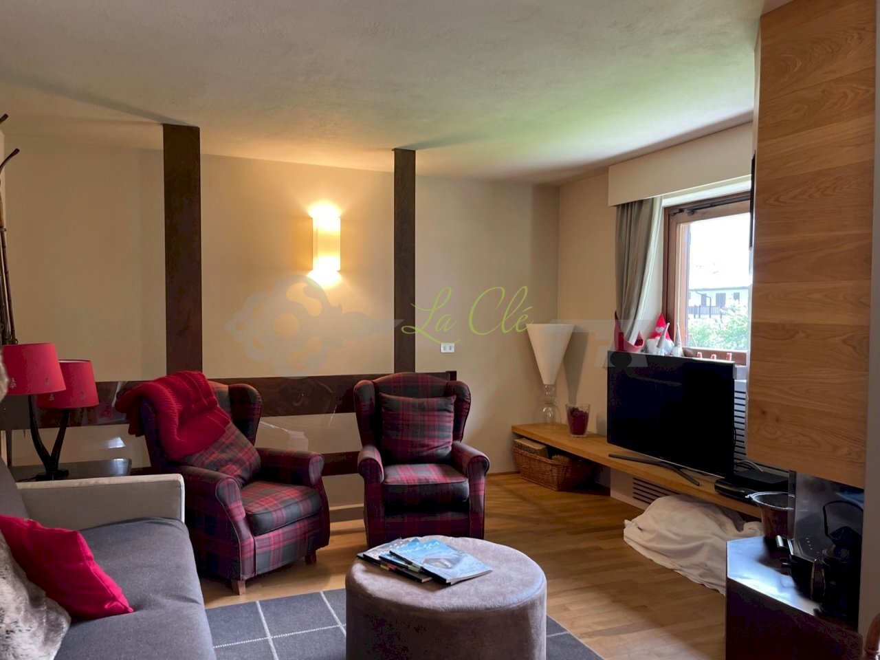 VENDITA COURMAYEUR - ZONA LIVING - Trilocale Via Col Ferret 6, Courmayeur - foto 2