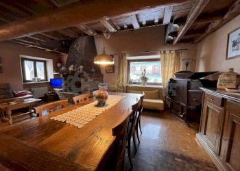 VENDITA LA SALLE - SOGGIORNO CON CAMINO E ZONA PRA - Quadrilocale Via Cesare Ollietti 13, La Salle - foto 5