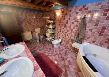 VENDITA LA SALLE - BAGNO COMPLETO AL PIANO - Quadrilocale Via Cesare Ollietti 13, La Salle - foto 21